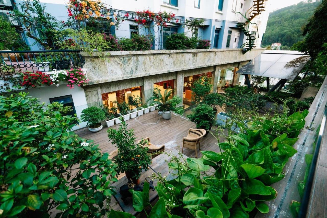 Lake Hills Hotel Hạ Long Exterior foto
