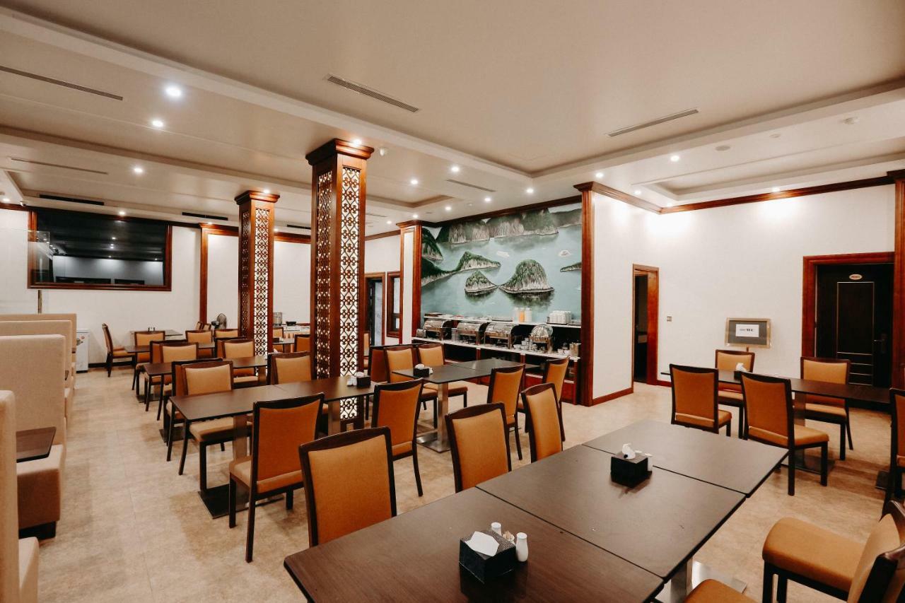 Lake Hills Hotel Hạ Long Exterior foto